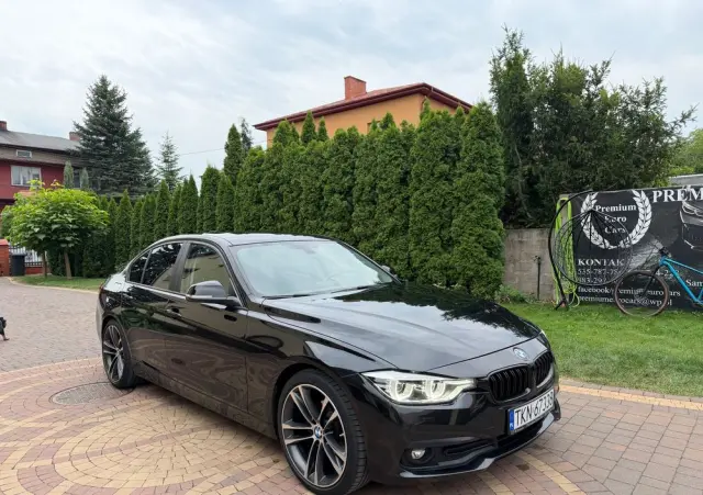 BMW Seria 3 320d Efficient Dynamic Edition Sport Line