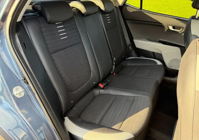 KIA Stonic 1.6 CRDi Platinum Edition