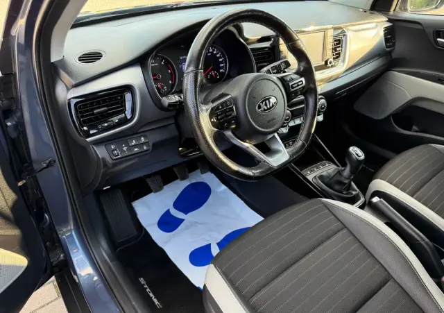 KIA Stonic 1.6 CRDi Platinum Edition