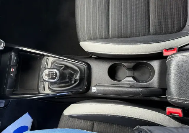 KIA Stonic 1.6 CRDi Platinum Edition