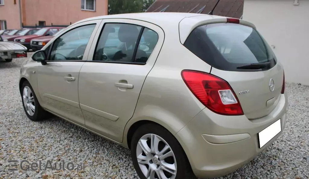 OPEL Corsa 