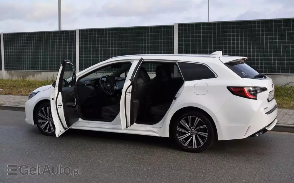 TOYOTA Corolla 2.0 Hybrid Comfort