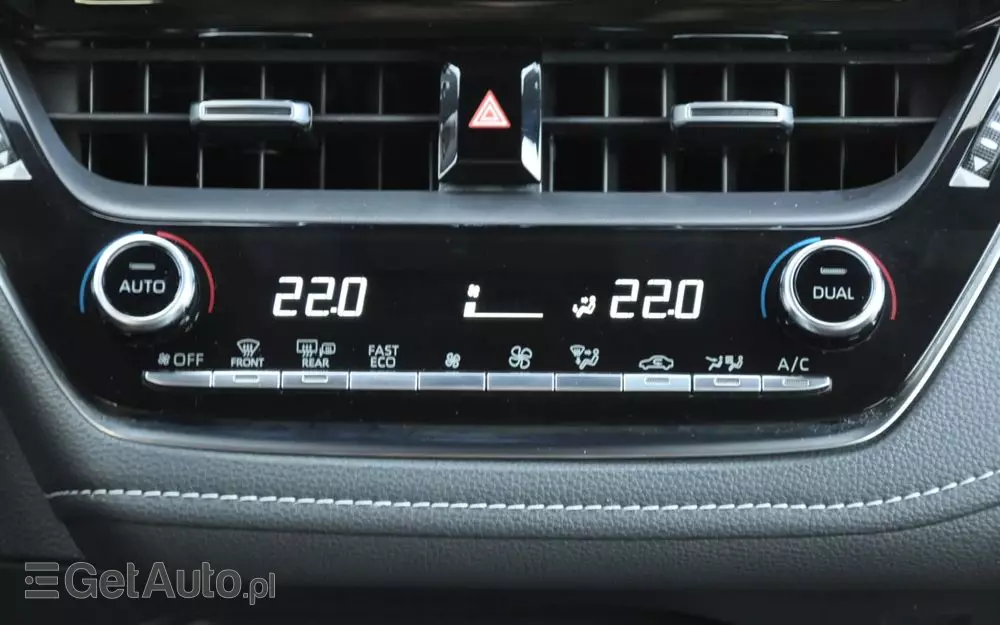 TOYOTA Corolla 2.0 Hybrid Comfort