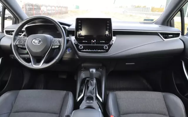 TOYOTA Corolla 2.0 Hybrid Comfort