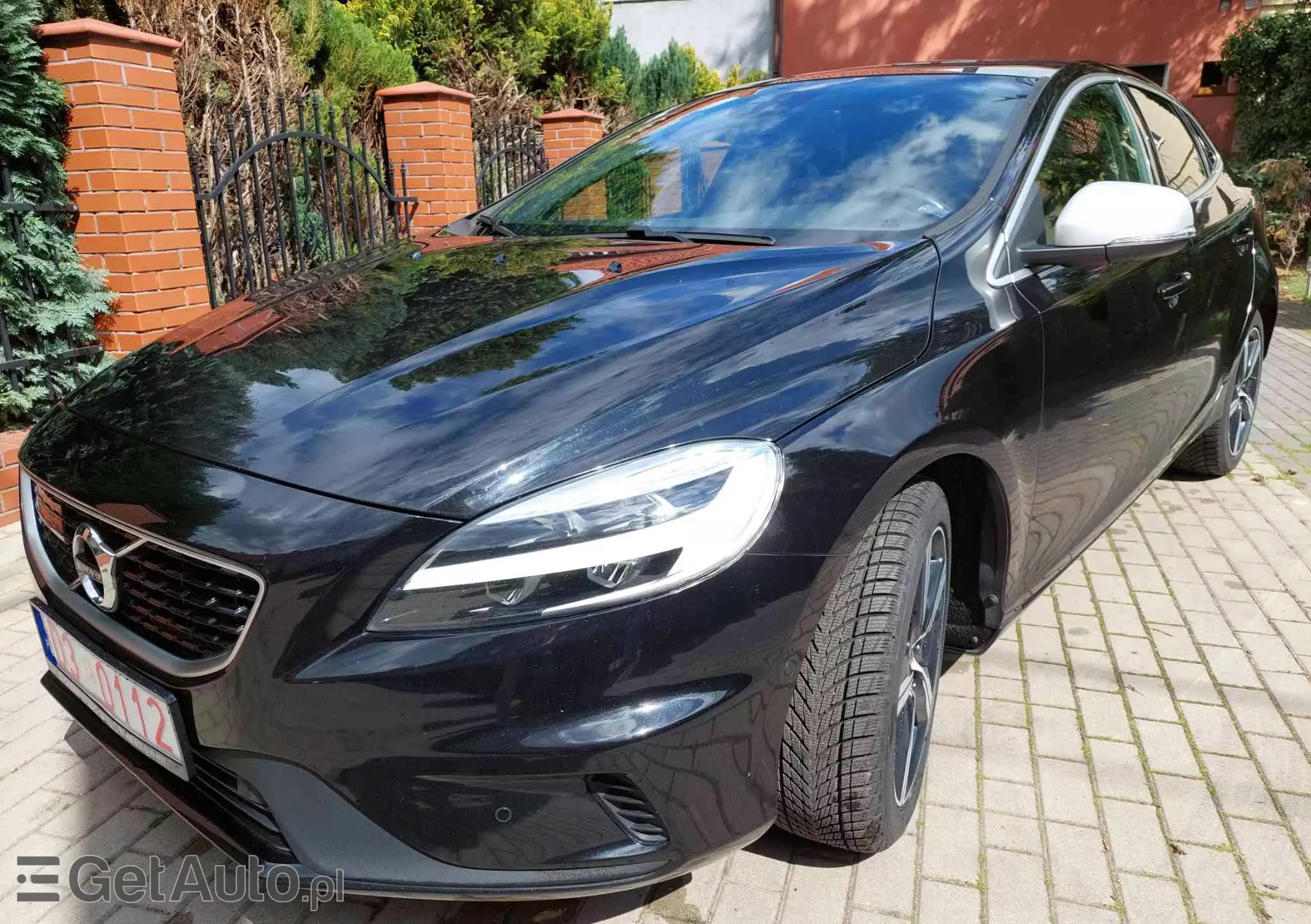 VOLVO V40 T3 Geartronic RDesign
