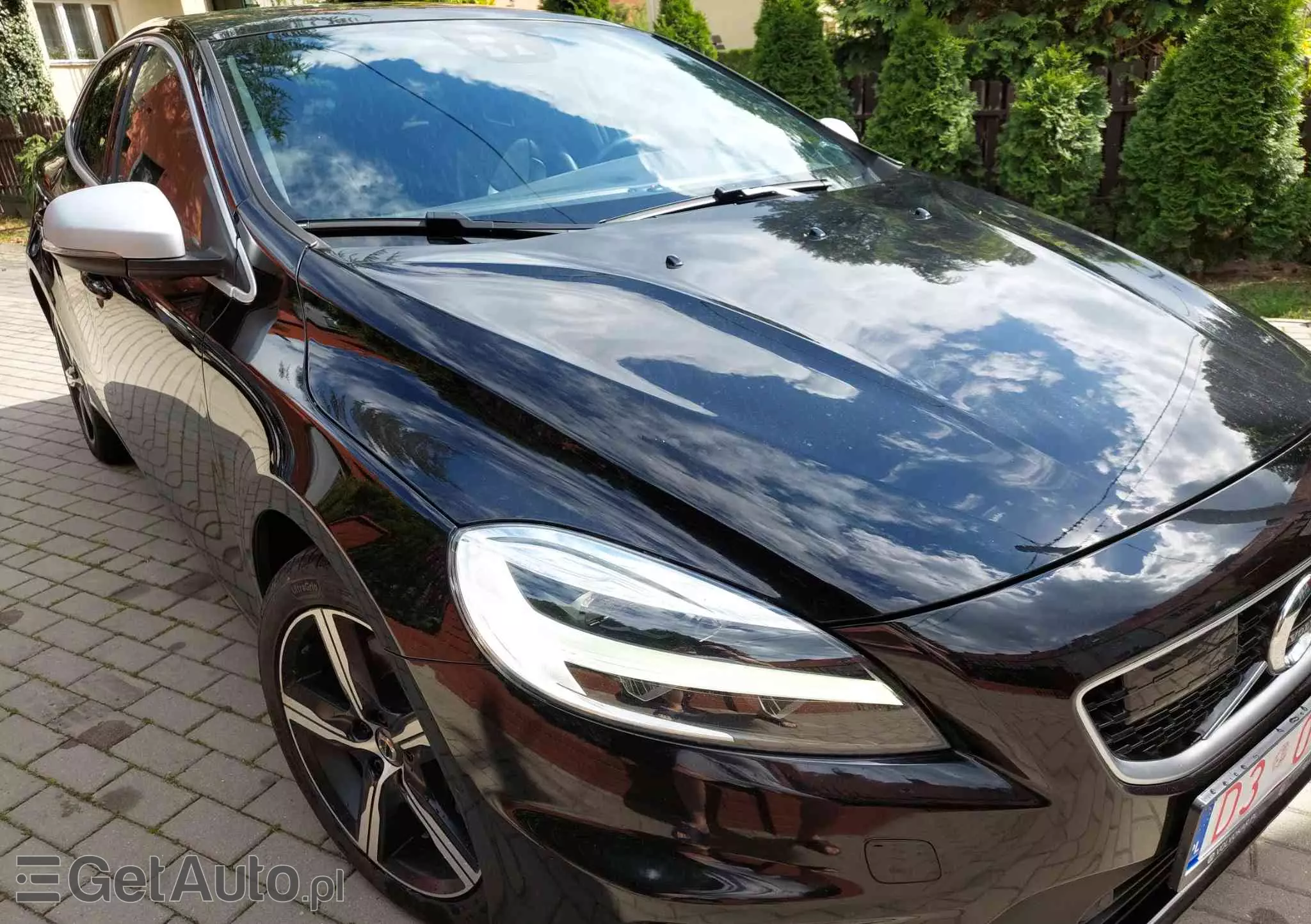 VOLVO V40 T3 Geartronic RDesign
