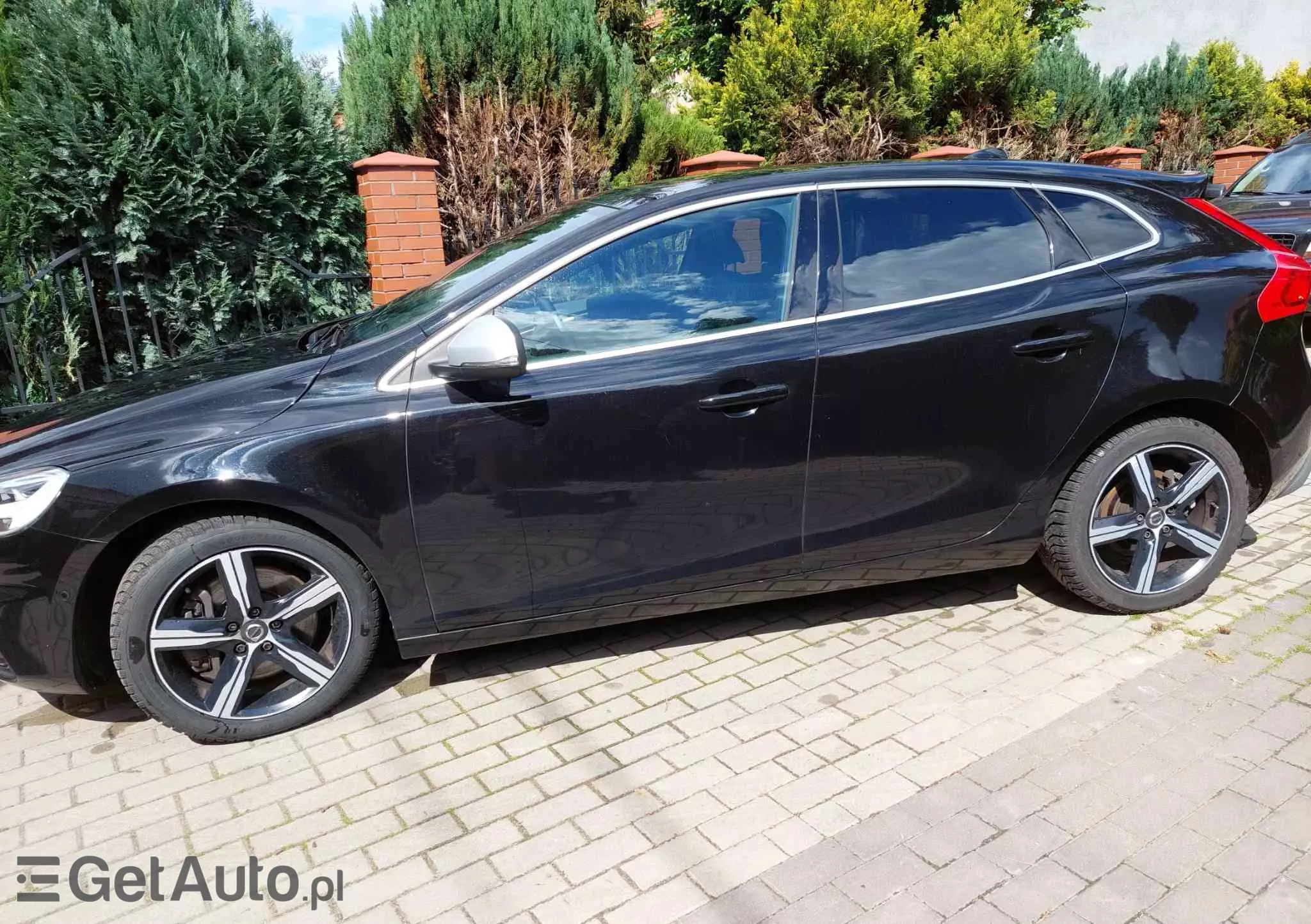 VOLVO V40 T3 Geartronic RDesign