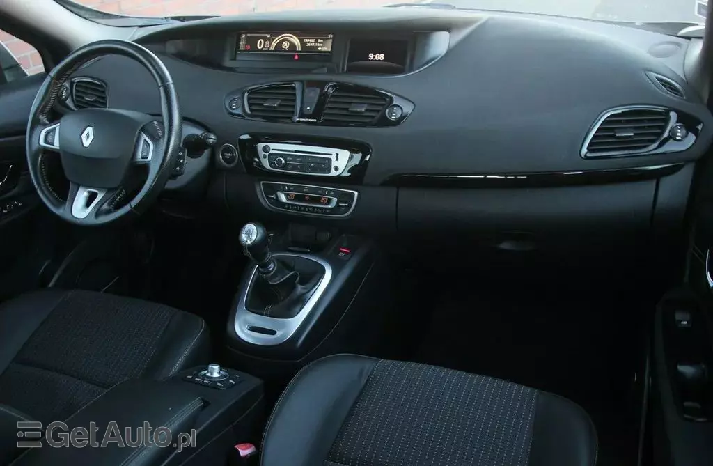 RENAULT Scenic 