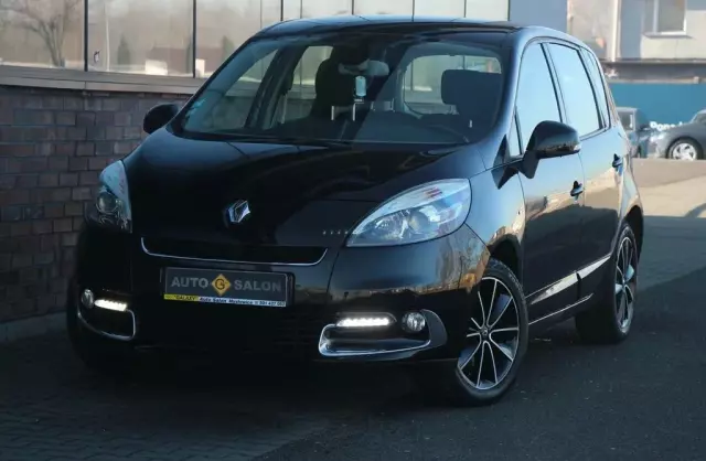 RENAULT Scenic 