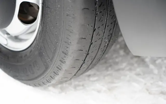 RENAULT MASTER / ZWYŻKA /  PODNOŚNIK KOSZOWY Elevateur 142 TPF  - 14 m / MAX  265 kg / BLASZAK / 