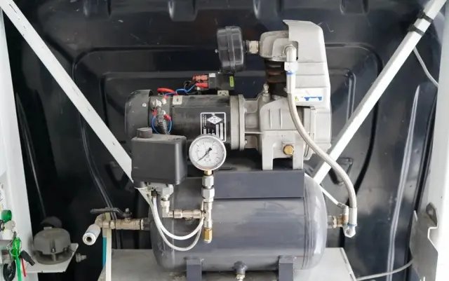 RENAULT MASTER / ZWYŻKA /  PODNOŚNIK KOSZOWY Elevateur 142 TPF  - 14 m / MAX  265 kg / BLASZAK / 