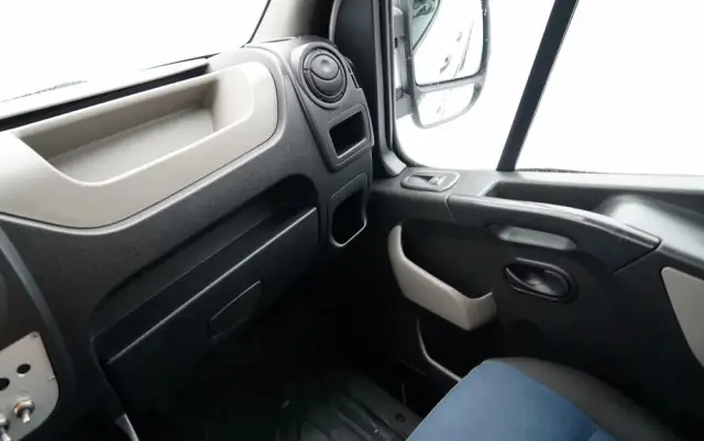 RENAULT MASTER / ZWYŻKA /  PODNOŚNIK KOSZOWY Elevateur 142 TPF  - 14 m / MAX  265 kg / BLASZAK / 