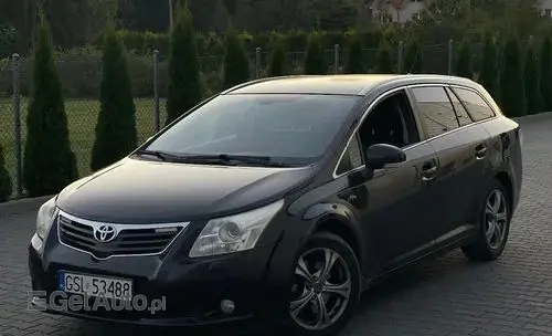 TOYOTA Avensis 