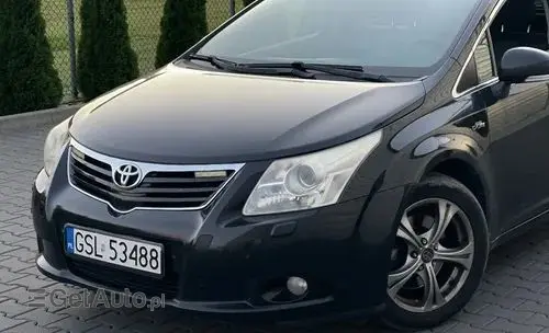 TOYOTA Avensis 