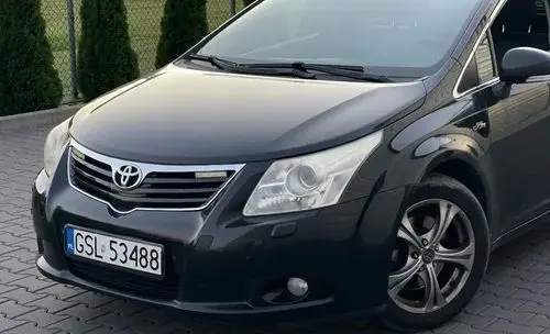 TOYOTA Avensis 