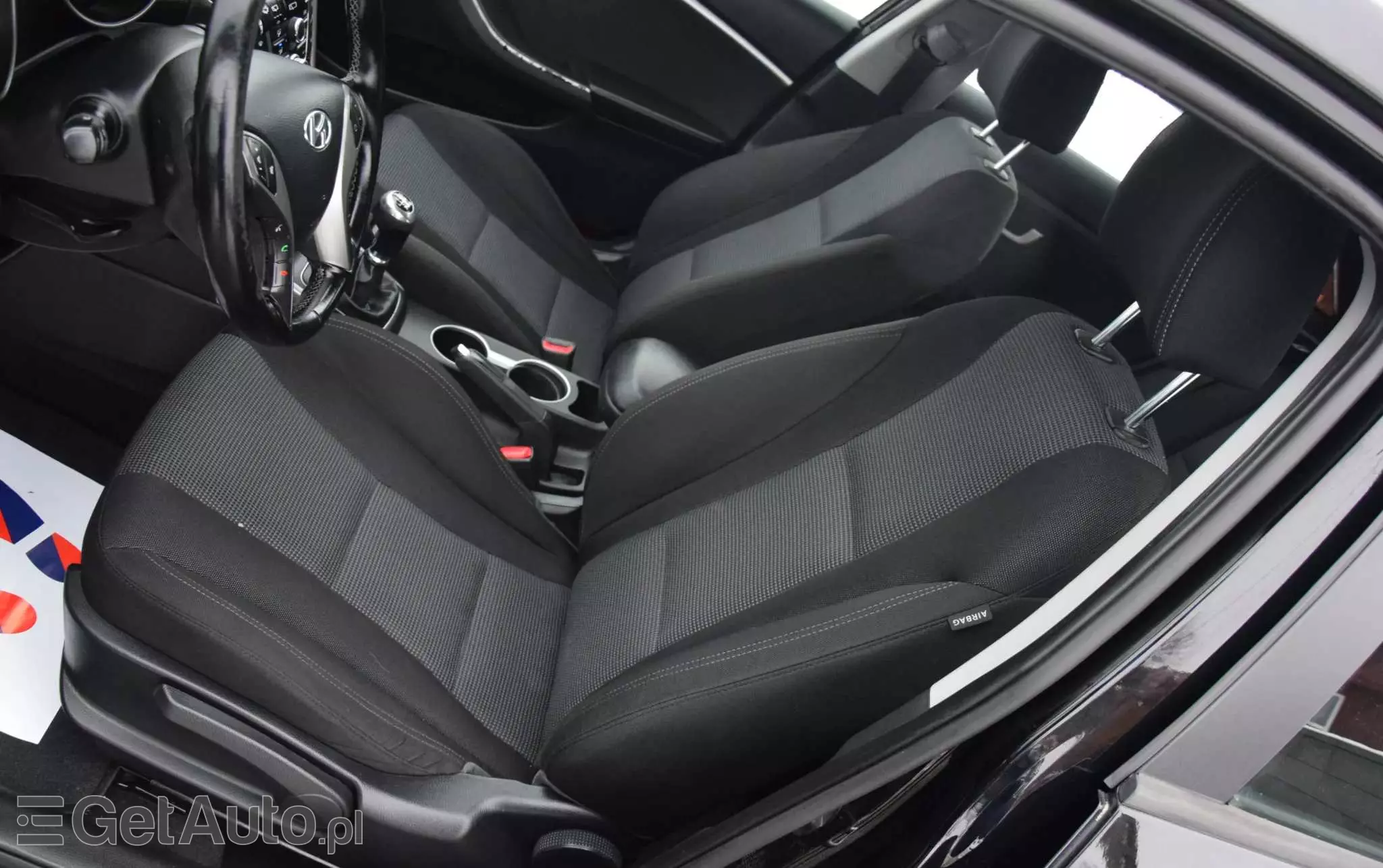 HYUNDAI I30 1.4 Fifa World Cup Edition