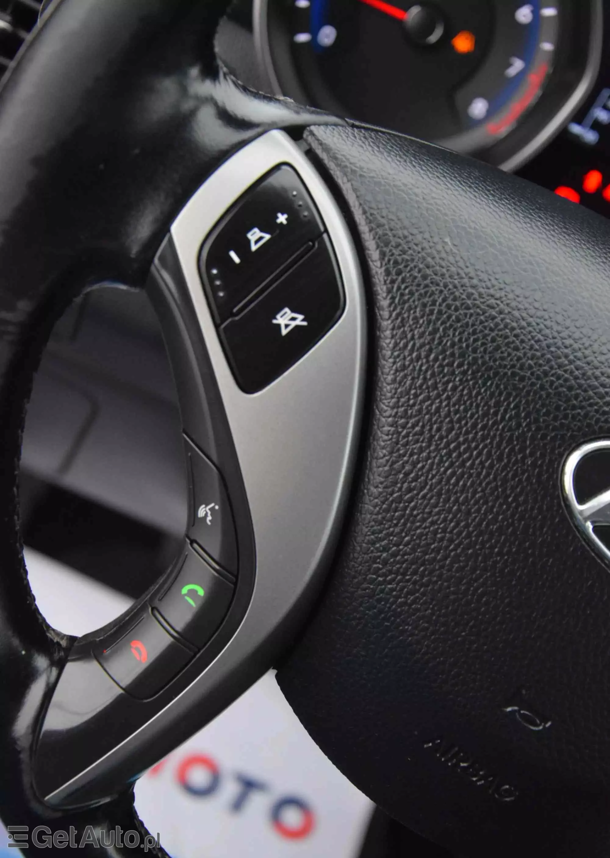 HYUNDAI I30 1.4 Fifa World Cup Edition