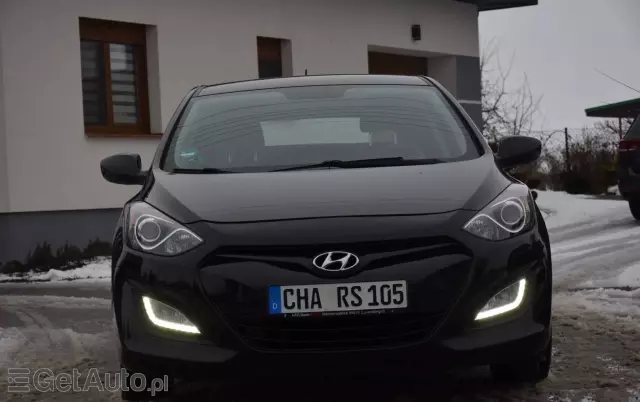 HYUNDAI I30 1.4 Fifa World Cup Edition