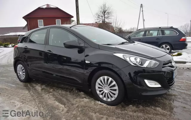 HYUNDAI I30 1.4 Fifa World Cup Edition