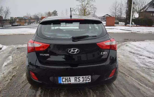 HYUNDAI I30 1.4 Fifa World Cup Edition