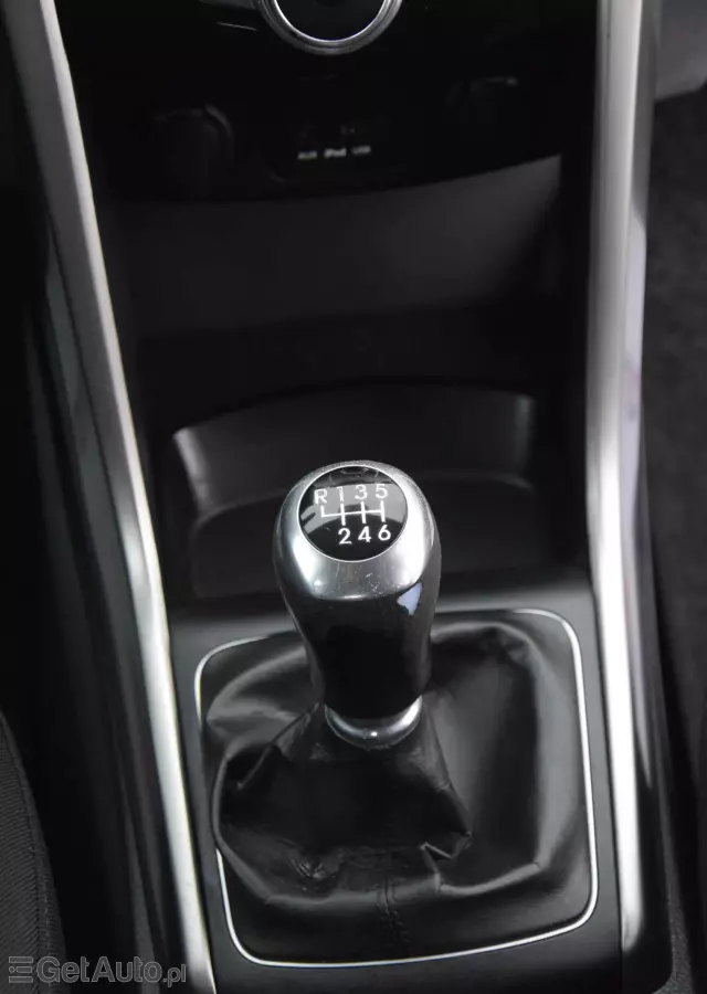 HYUNDAI I30 1.4 Fifa World Cup Edition