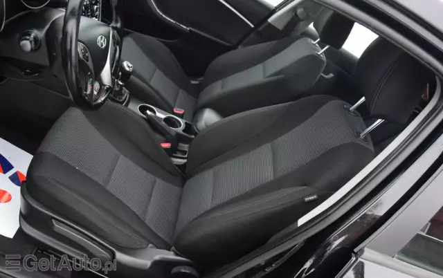 HYUNDAI I30 1.4 Fifa World Cup Edition