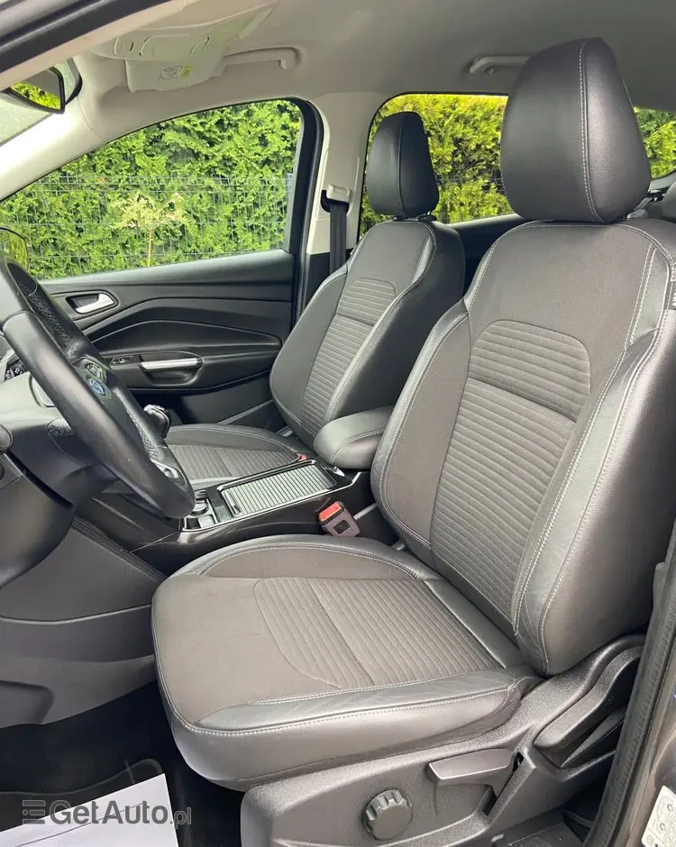 FORD Kuga 1.5 EcoBoost 2x4 SYNC