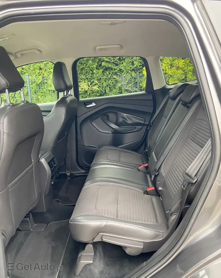 FORD Kuga 1.5 EcoBoost 2x4 SYNC