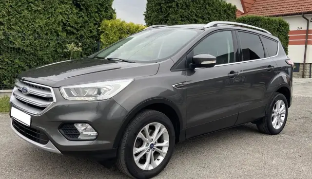 FORD Kuga 1.5 EcoBoost 2x4 SYNC