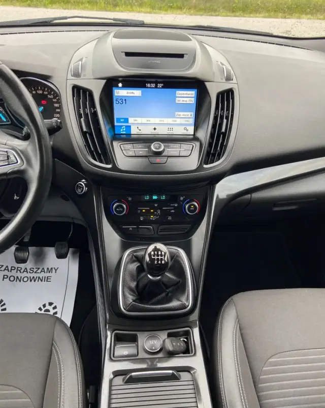 FORD Kuga 1.5 EcoBoost 2x4 SYNC