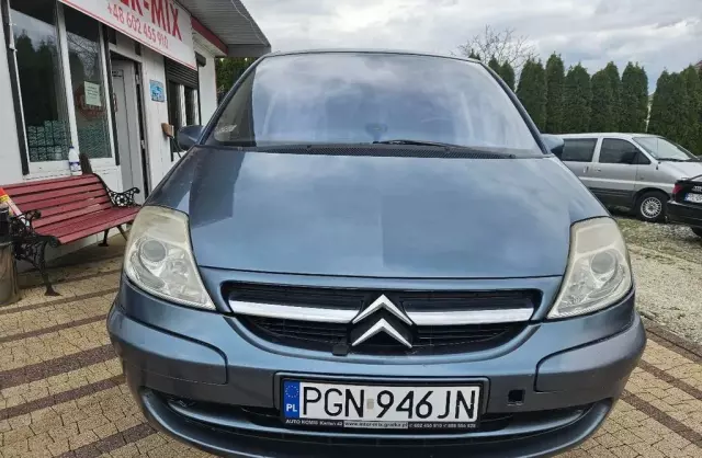 CITROEN C8 