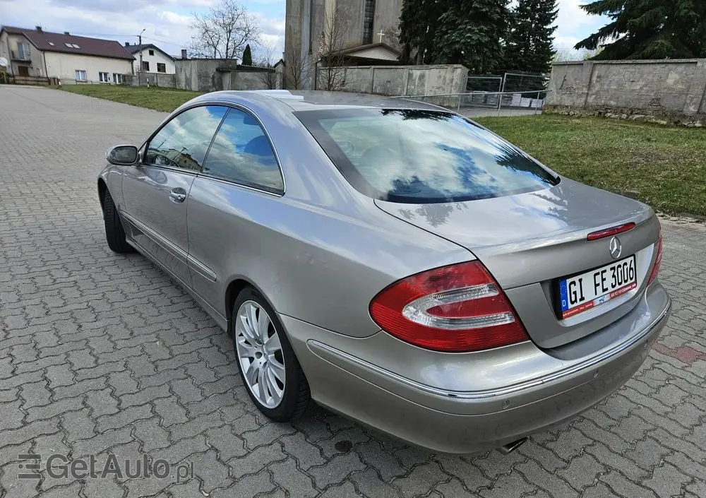 MERCEDES-BENZ CLK 200 Kompressor Avantgarde