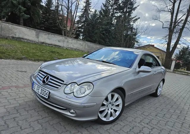 MERCEDES-BENZ CLK 200 Kompressor Avantgarde