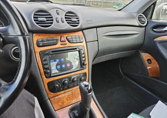 MERCEDES-BENZ CLK 200 Kompressor Avantgarde