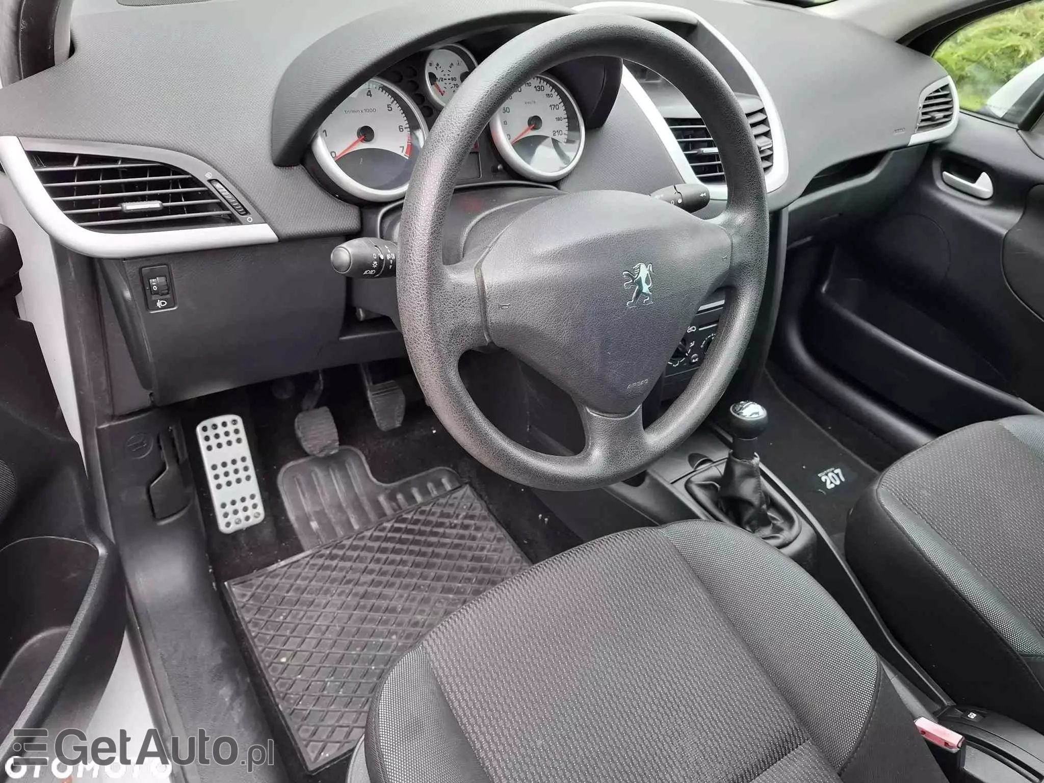 PEUGEOT 207 SW 95 VTi Premium