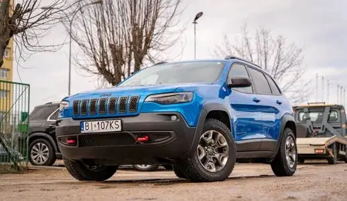JEEP Cherokee 