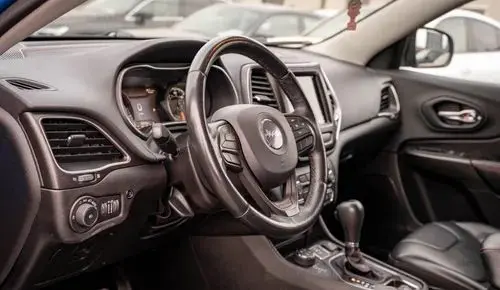 JEEP Cherokee 
