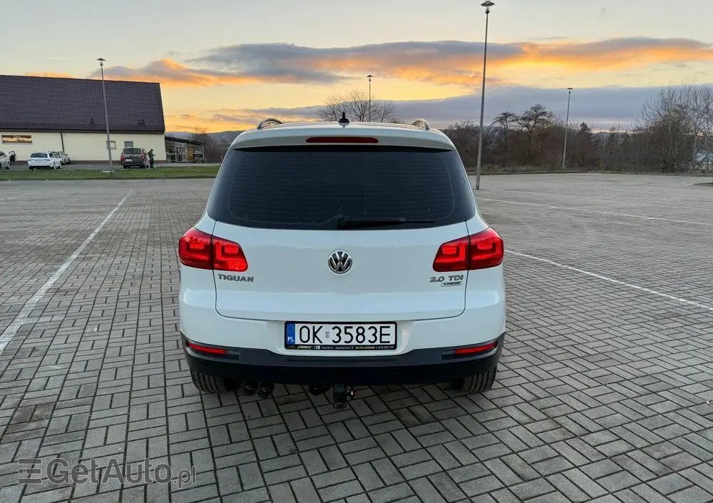 VOLKSWAGEN Tiguan 2.0 TDI DPF BlueMotion Technology Exclusive