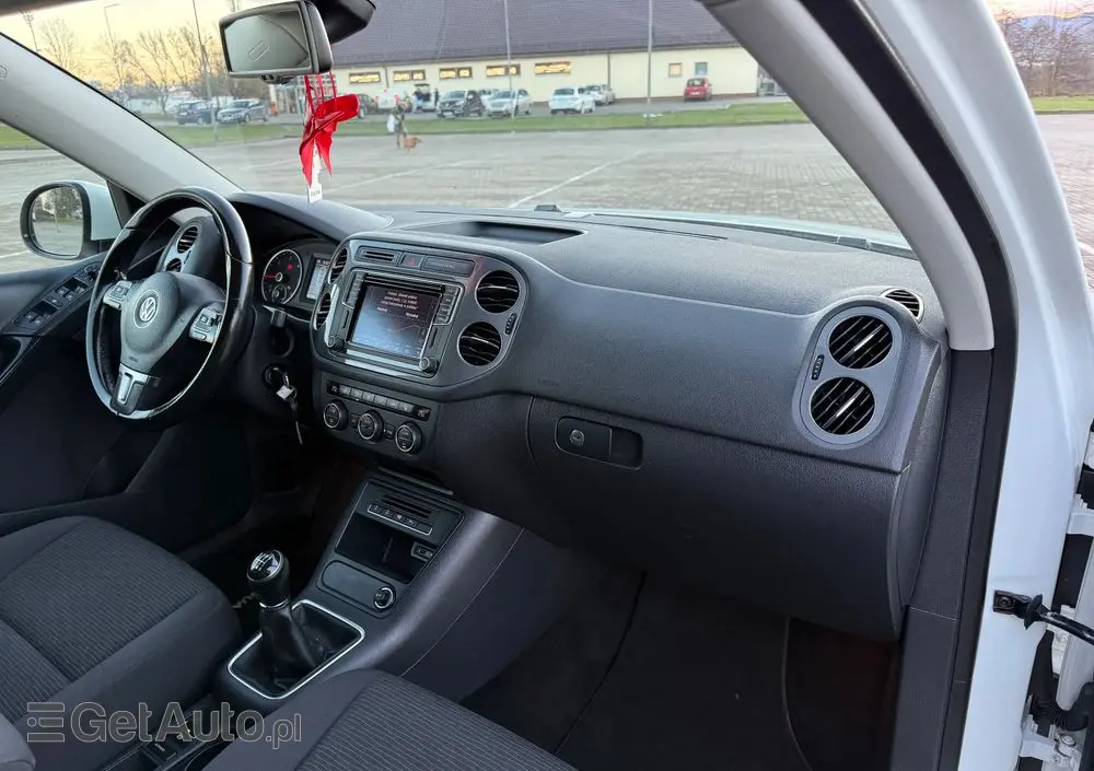 VOLKSWAGEN Tiguan 2.0 TDI DPF BlueMotion Technology Exclusive