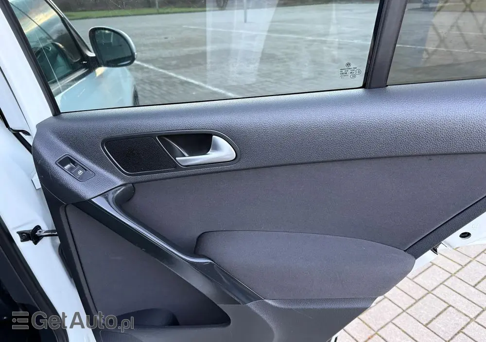 VOLKSWAGEN Tiguan 2.0 TDI DPF BlueMotion Technology Exclusive