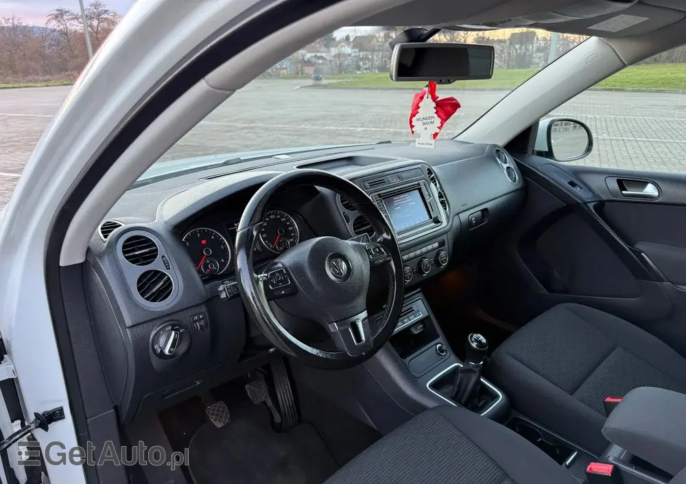 VOLKSWAGEN Tiguan 2.0 TDI DPF BlueMotion Technology Exclusive