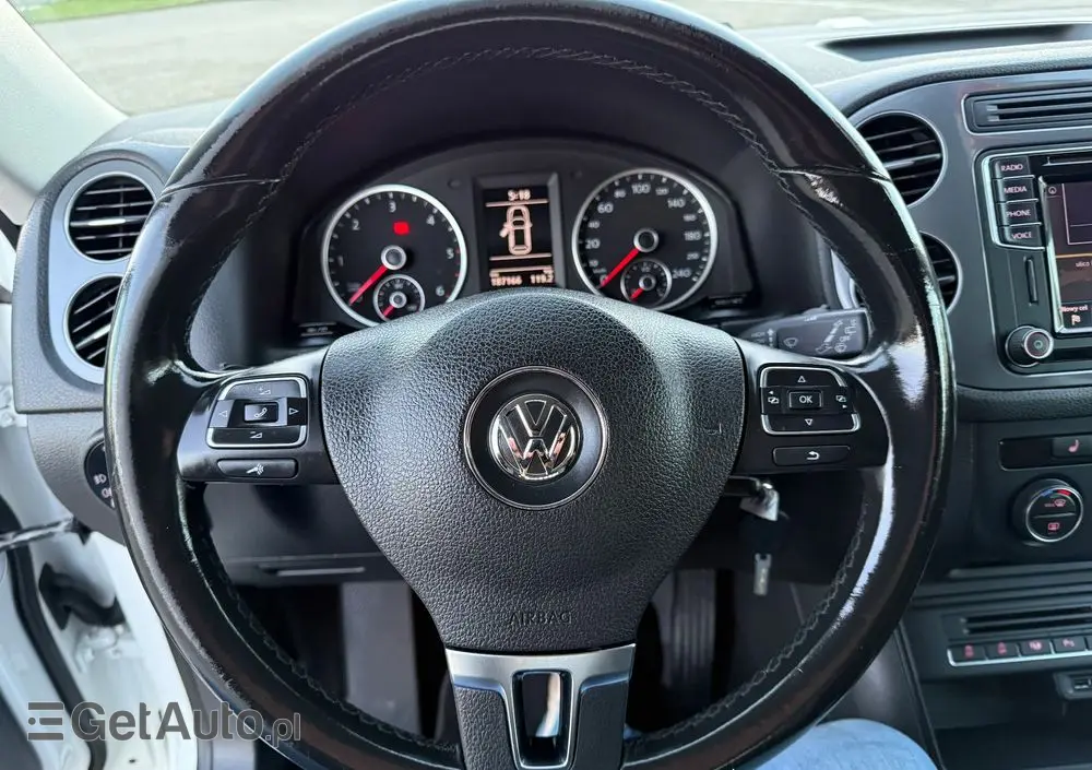 VOLKSWAGEN Tiguan 2.0 TDI DPF BlueMotion Technology Exclusive