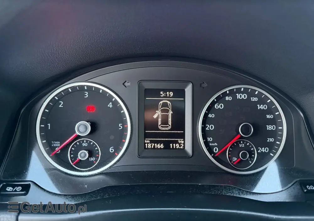 VOLKSWAGEN Tiguan 2.0 TDI DPF BlueMotion Technology Exclusive