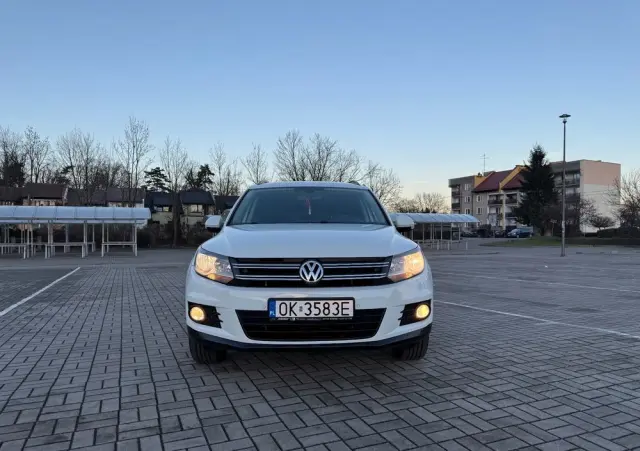 VOLKSWAGEN Tiguan 2.0 TDI DPF BlueMotion Technology Exclusive