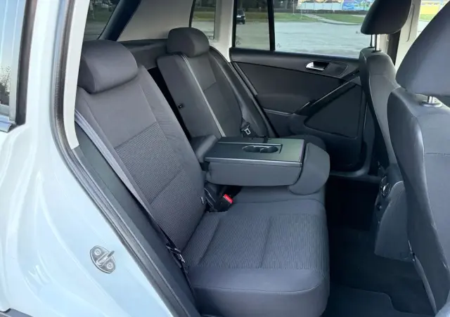 VOLKSWAGEN Tiguan 2.0 TDI DPF BlueMotion Technology Exclusive