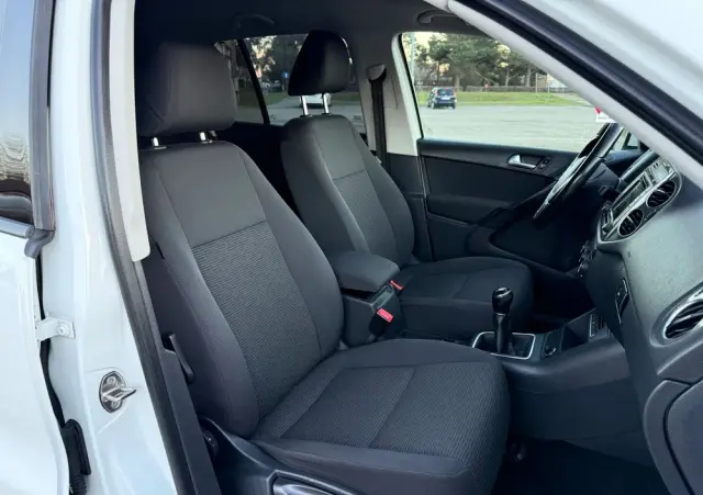 VOLKSWAGEN Tiguan 2.0 TDI DPF BlueMotion Technology Exclusive