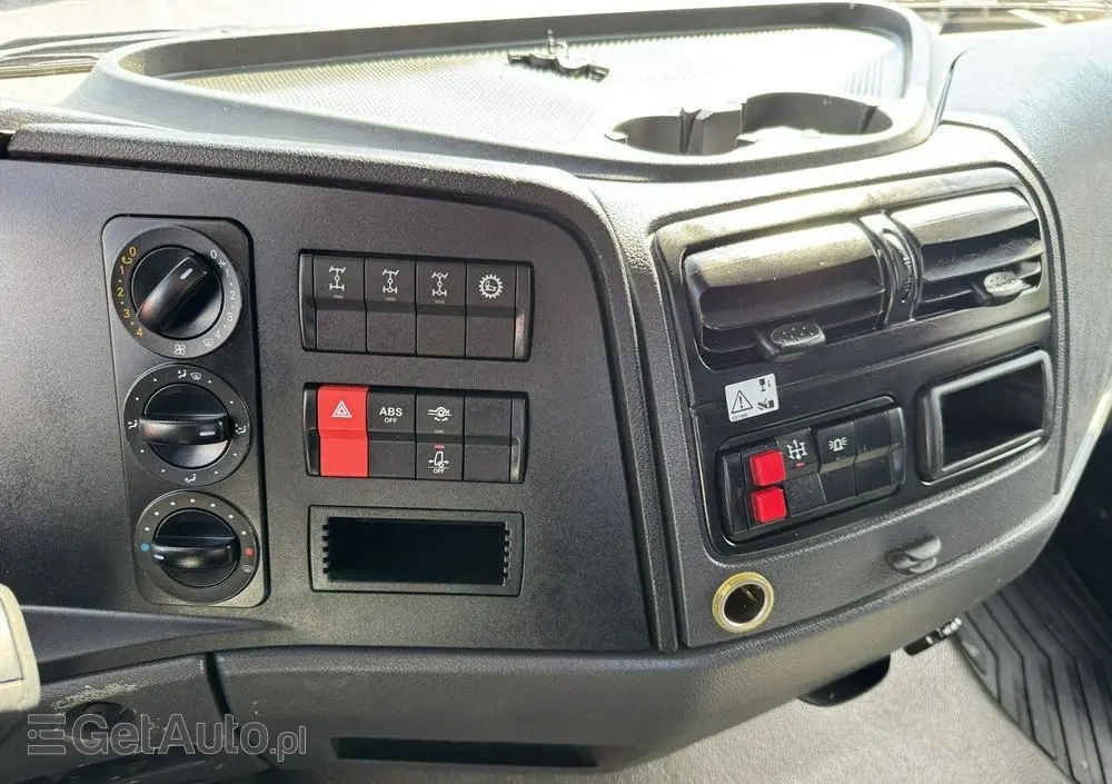 MERCEDES-BENZ Atego 818 E6 4x4 Zwyżka PALFINGER P250 BK Podnośnik Koszowy 