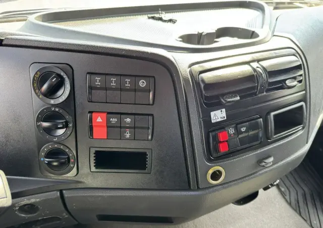 MERCEDES-BENZ Atego 818 E6 4x4 Zwyżka PALFINGER P250 BK Podnośnik Koszowy 