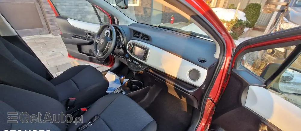 TOYOTA Yaris 1.5 VVT-i Edition 2014