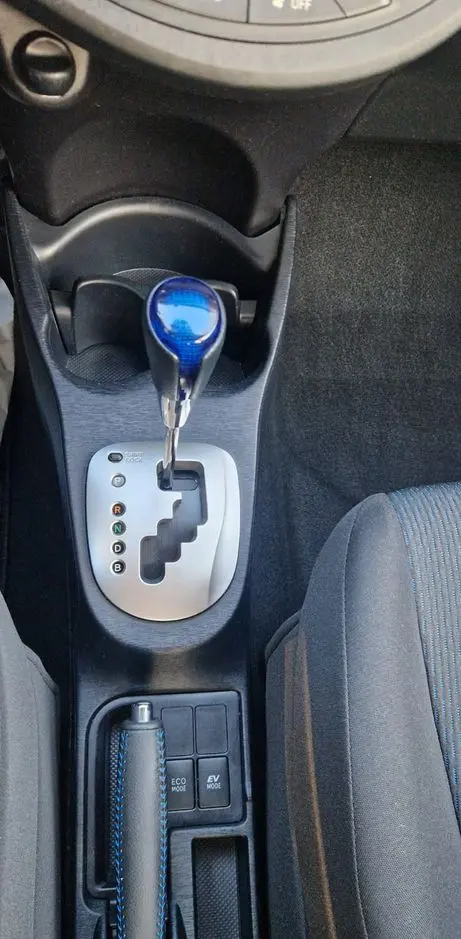 TOYOTA Yaris 1.5 VVT-i Edition 2014